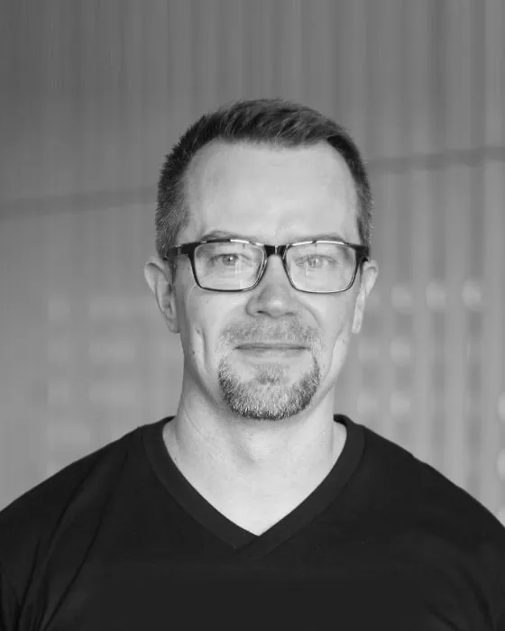 Dr Henrik Petander